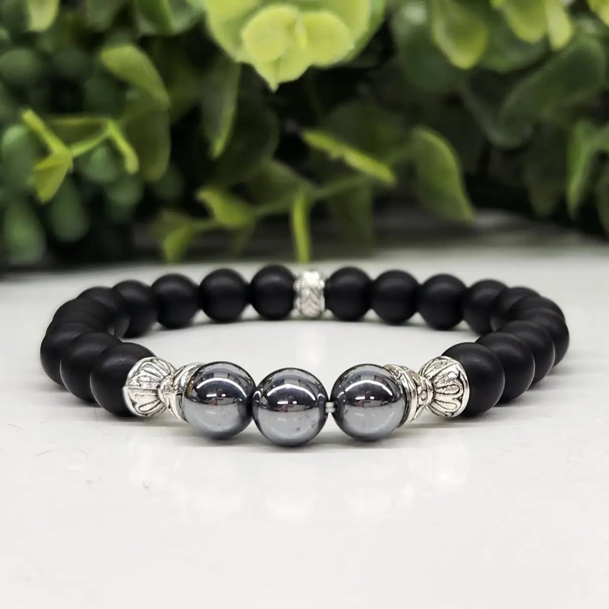 Beauté intense | Pierre obsidienne noire mate | Bracelet diffuseur -Bracelet- Christiane Constantineau