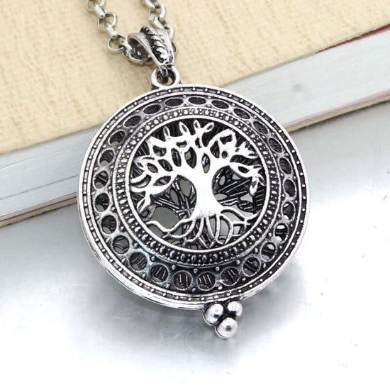 Collier pendentif diffuseur d'huiles essentielles -Bijoux- Christiane Constantineau