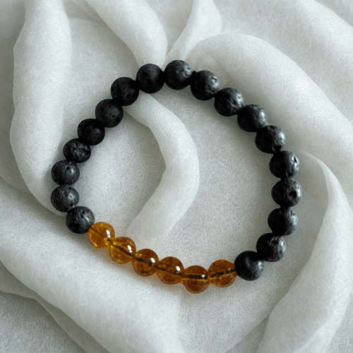 Sérénité cristalline | Cornaline, Quartz, Oeil de tigre, Améthise, Lapis, Citrine et Tourmaline | Bracelet diffuseur -Bracelet- Christiane Constantineau