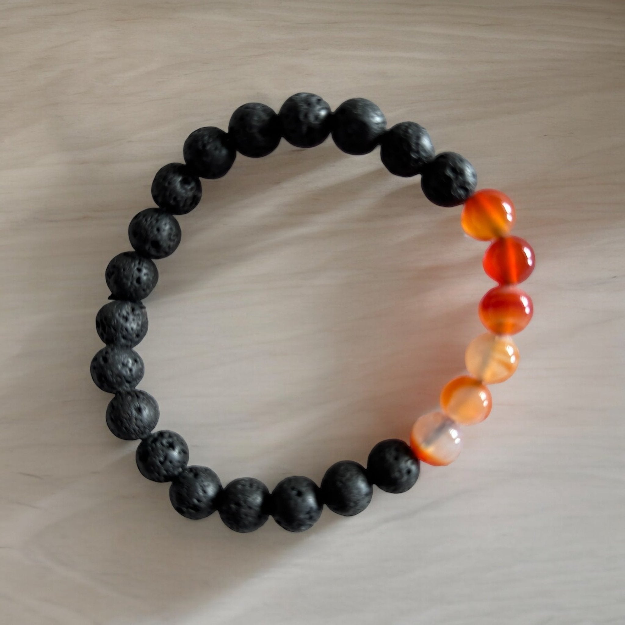 Sérénité cristalline | Cornaline, Quartz, Oeil de tigre, Améthise, Lapis, Citrine et Tourmaline | Bracelet diffuseur -Bracelet- Christiane Constantineau
