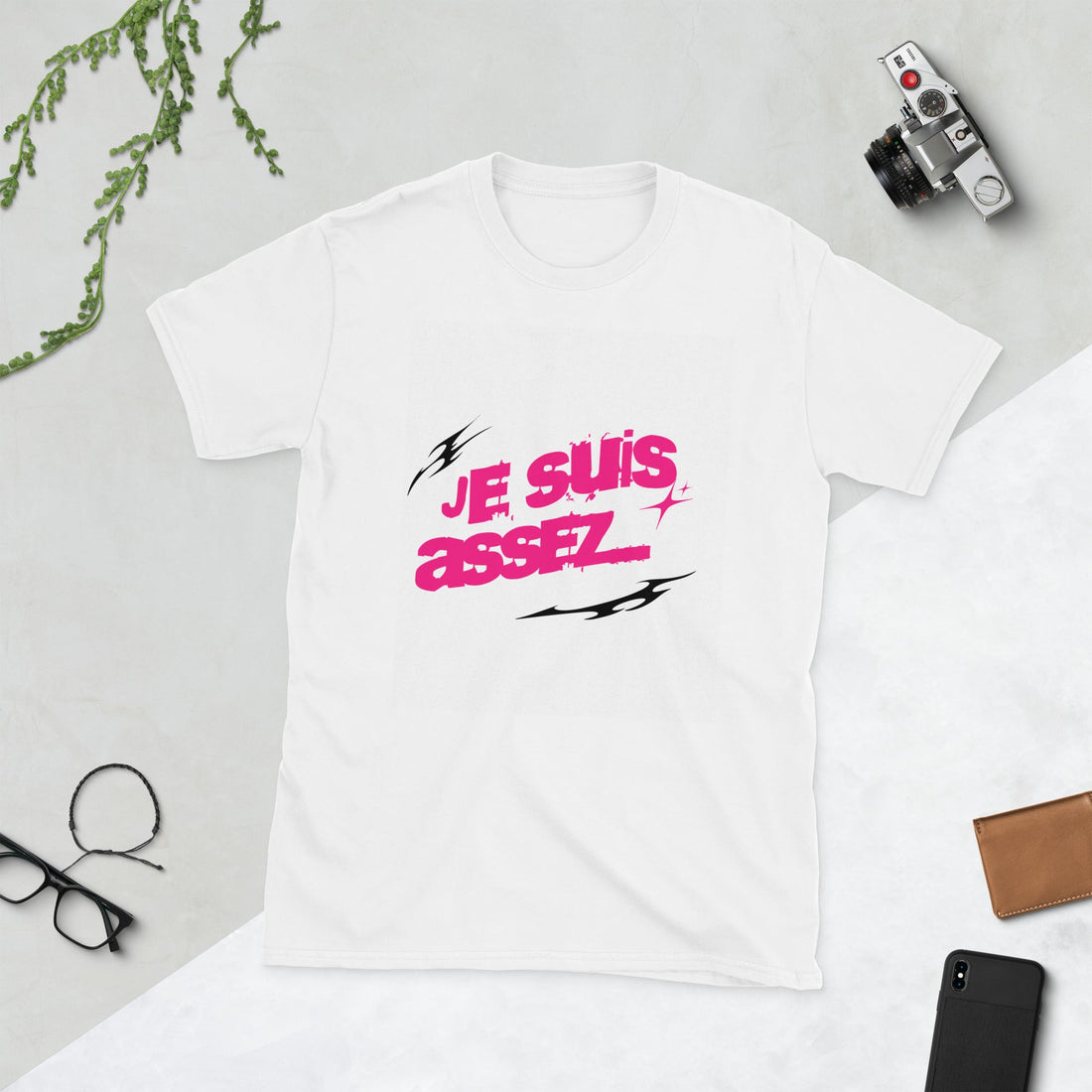 T-shirt Unisexe à manches courtes - Je suis assez -T-Shirt- Christiane Constantineau