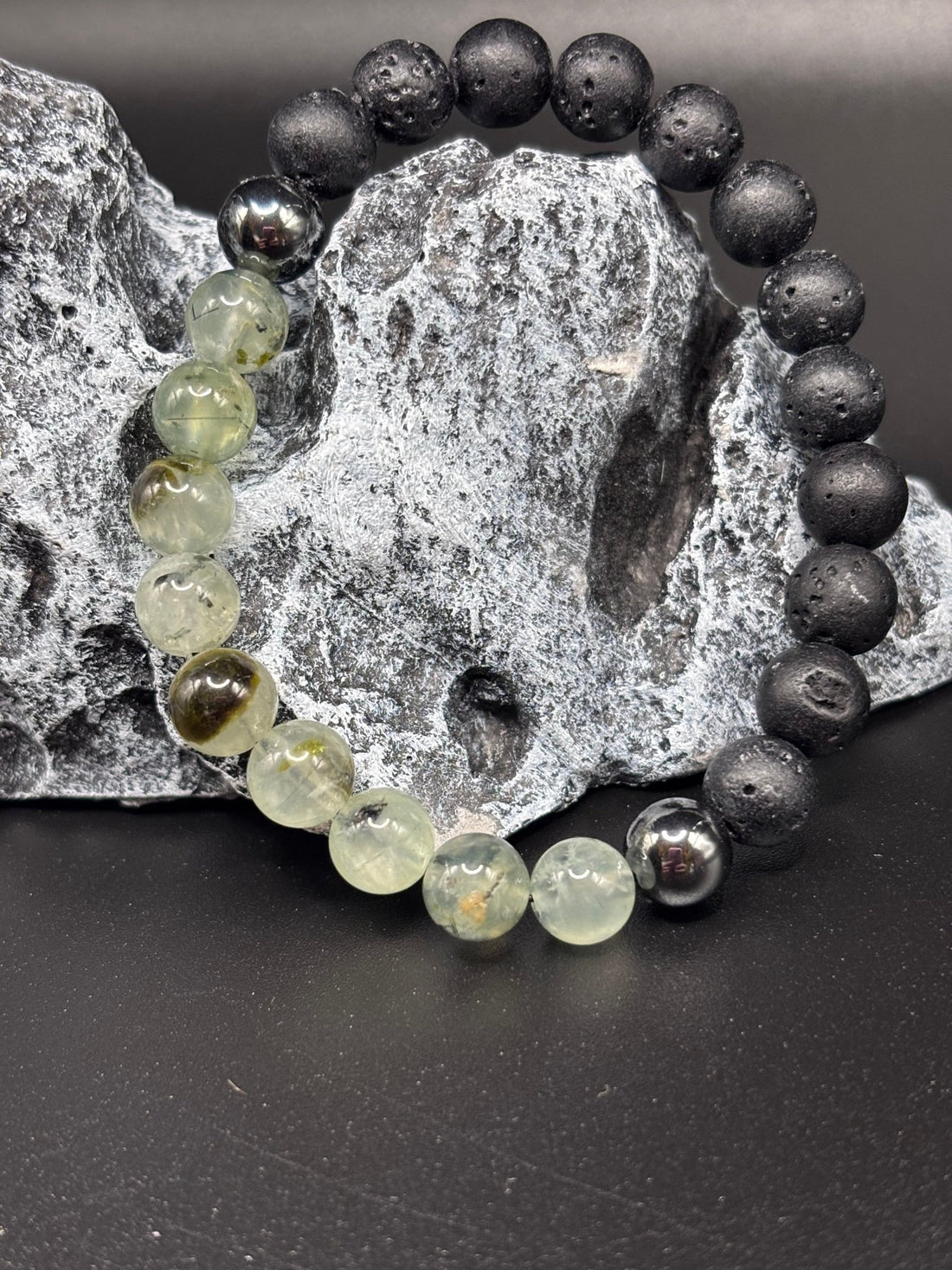 Vitalité : énergie et bien-être | Pierre de préhnite | Bracelet diffuseur -Bracelet- Christiane Constantineau